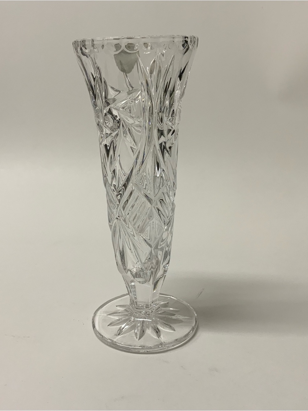 Bohemia Crystal Footed Pinwheel Pattern Bud Vase 24% Lead Crystal Czech 7" H - Picture 6 of 6
